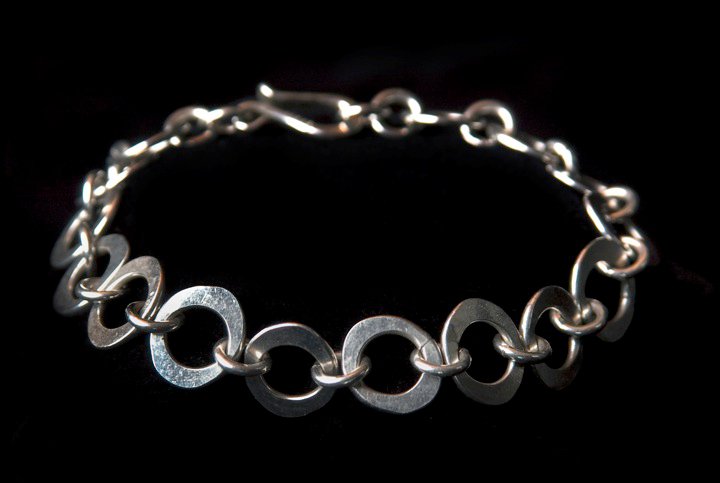 Hammered Oval Link Bracelet